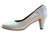 Witte Pumps - trouwschoenen foto 1