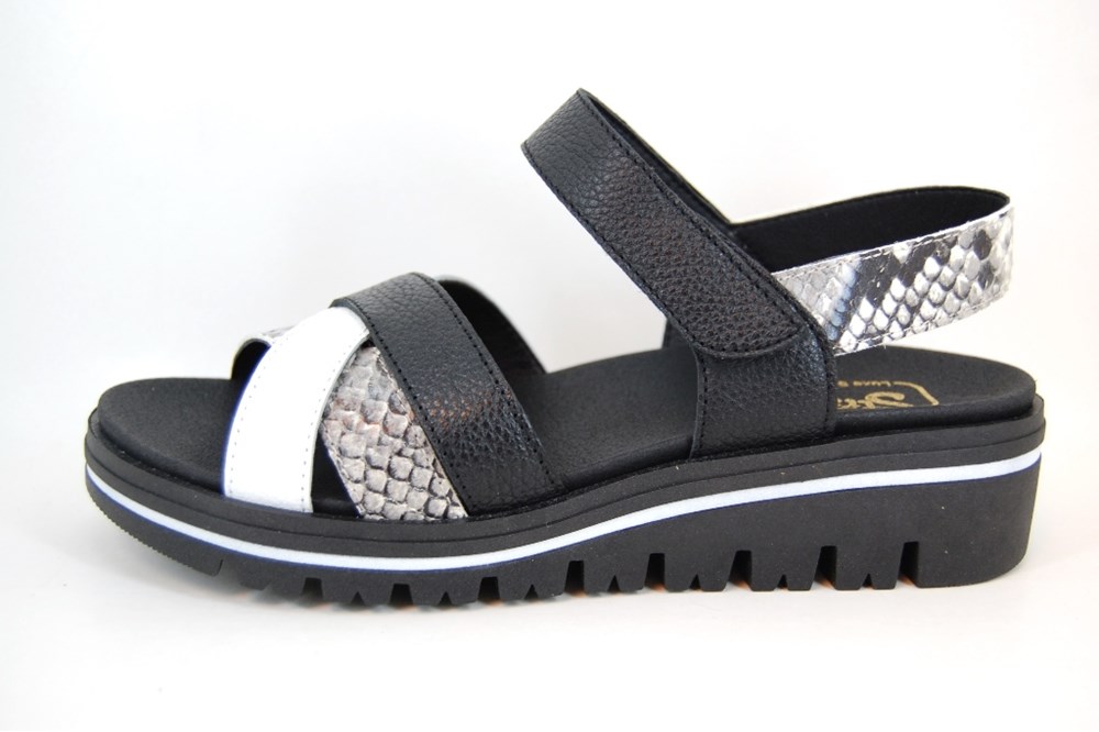 Comfortabele Trendy Sandalen - zwart wit slangenprint | Maten | Sandalen & | Luxe Schoenen