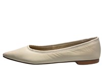 Spitse Ballerina Schoenen - creme in grote maten