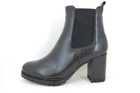 Comfortabele trendy Chelsea boots met hak - zwart in grote maten