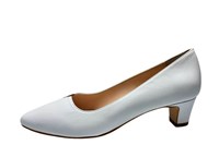 Wit metallic leren pumps