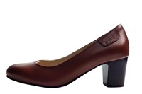 Zachte leren pumps -bruin in grote sizes