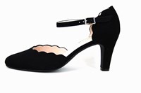 Luxe wreefband pumps - zwart suede in grote maten