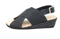 Sleehak kruisband sandaal zwart in grote sizes